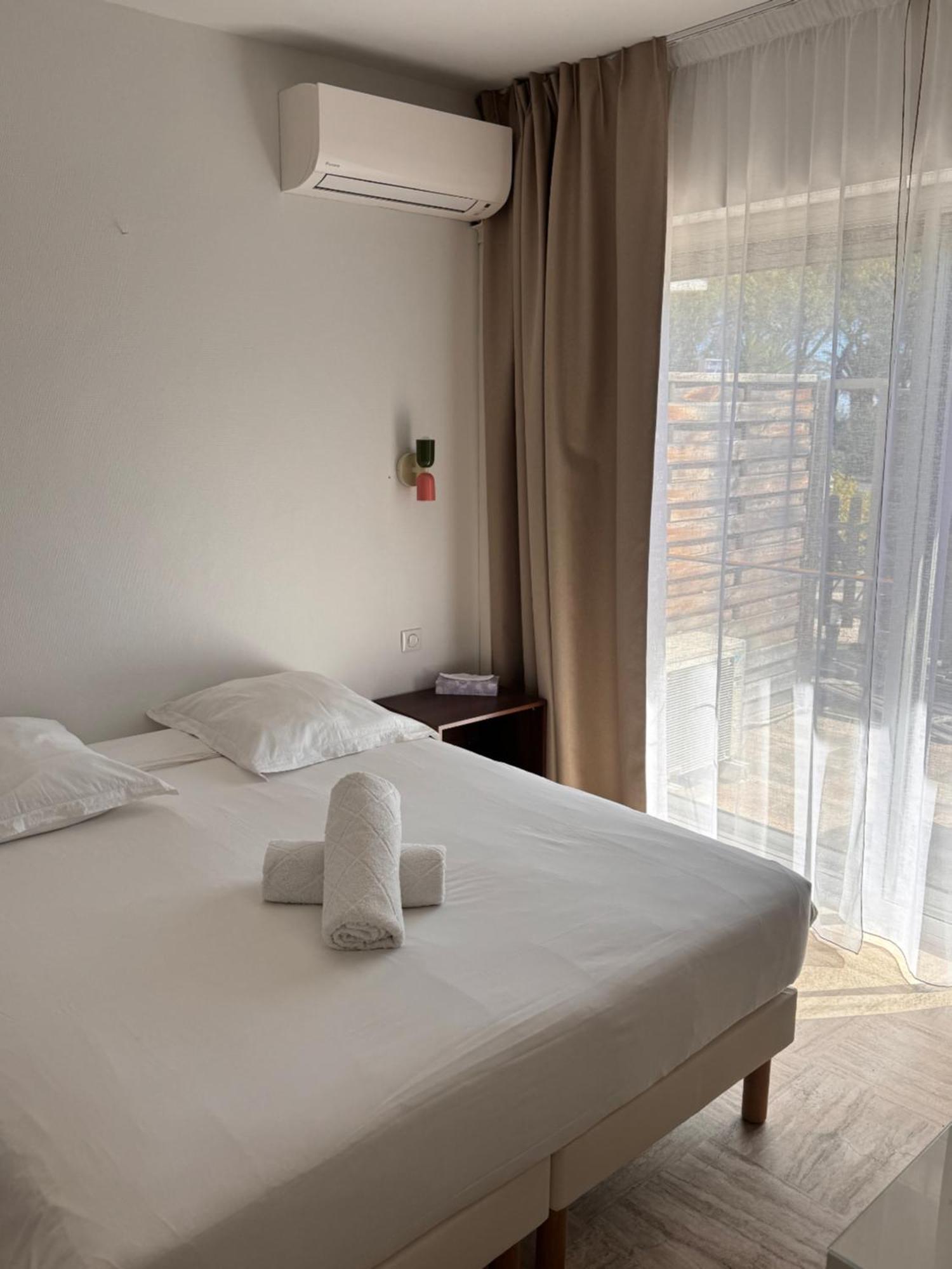 Hotel Le Golfe Bleu Cavalaire-sur-Mer Eksteriør billede